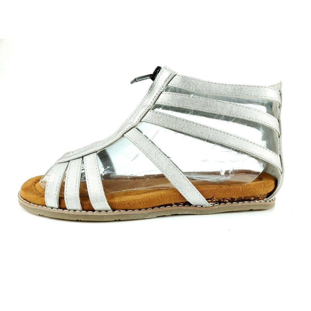 Bearpaw Layla Youth Size 1 M Front Zipper Silver